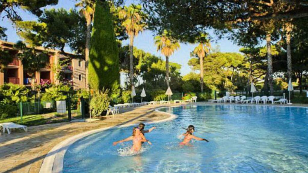 Entre Mer Et Piscine Йер Экстерьер фото